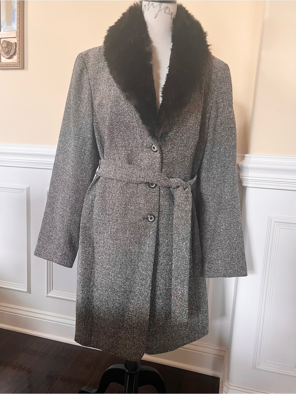 Vintage Gianni Brown/White Tweed Belted Trench Coat with Brown Faux Fur Collar.